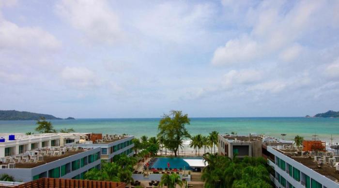 7q patong beach hotel