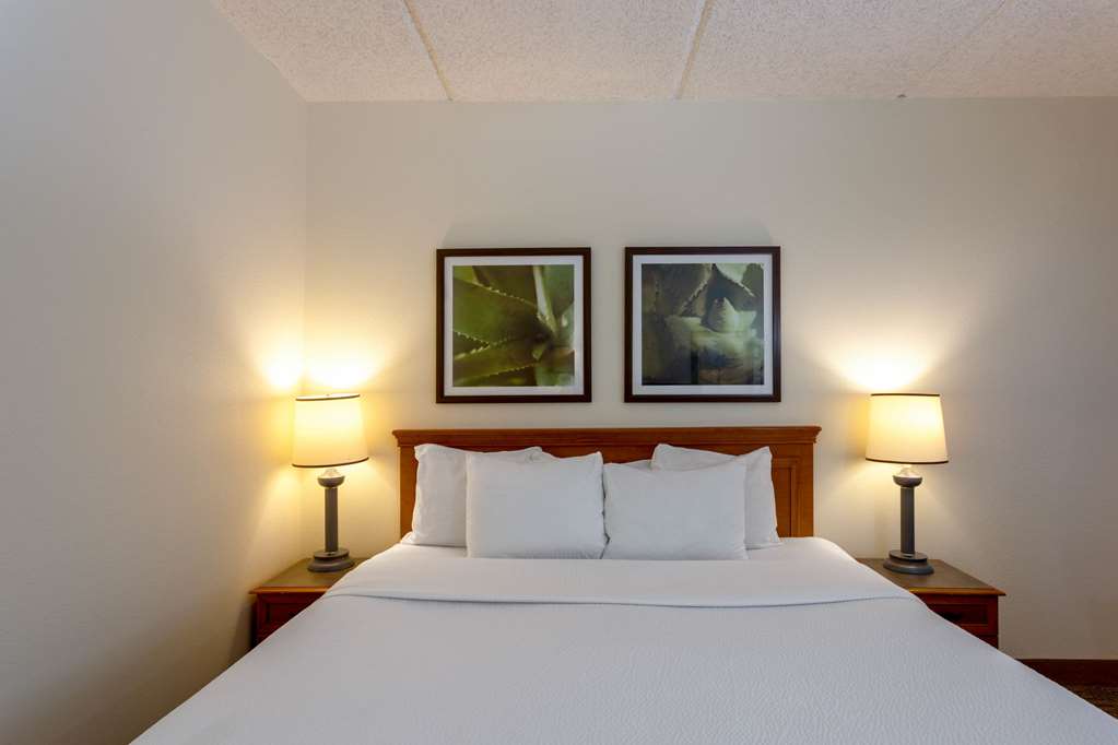 la quinta inn and suites by wyndham jacksonville mandarin