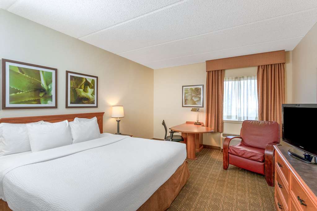la quinta inn and suites by wyndham jacksonville mandarin