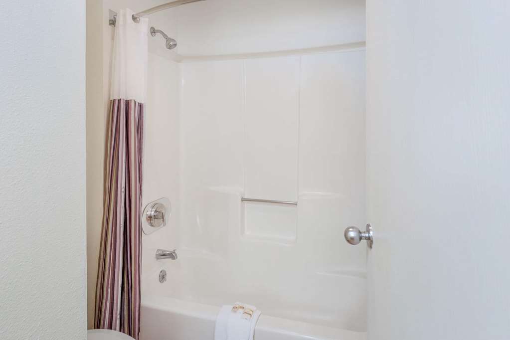 la quinta inn and suites by wyndham jacksonville mandarin