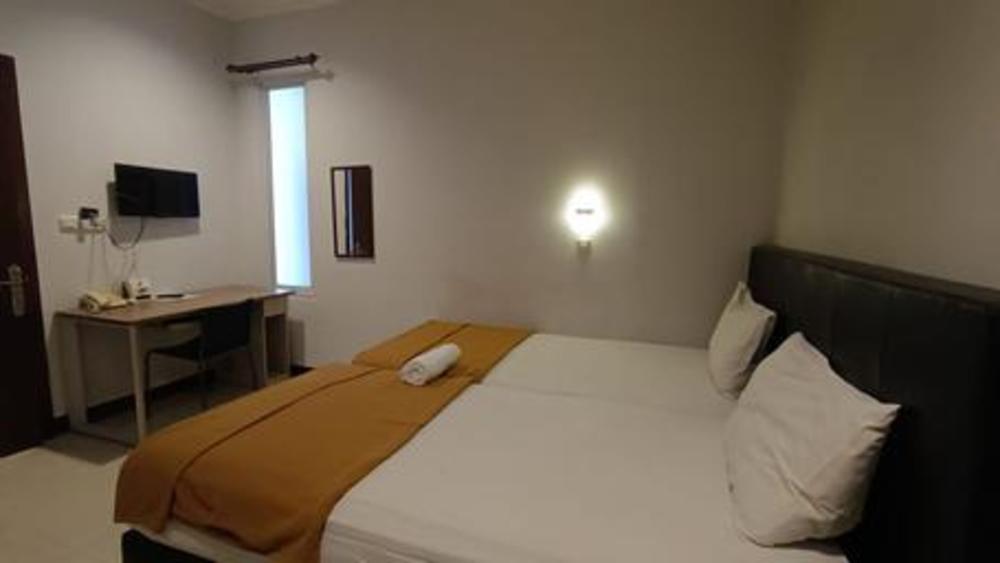 mottomo inn manado