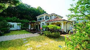 jeonju hanok village kim myeong ok byeoljang pension