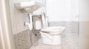 hive manila guesthouse netflix 400mbps wi fi