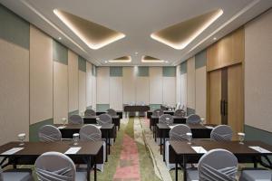 maxonehotels com kota harapan indah bekasi