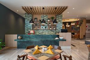 maxonehotels com kota harapan indah bekasi