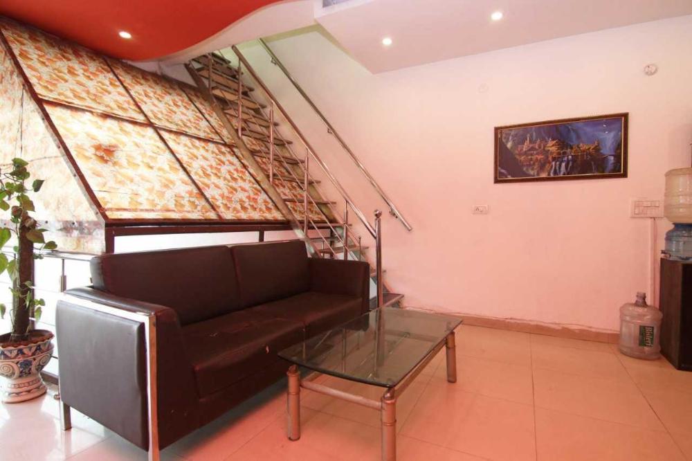 flagship delite hotel near leisure valley park