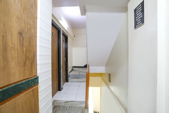 hotel aksa inn andheri west