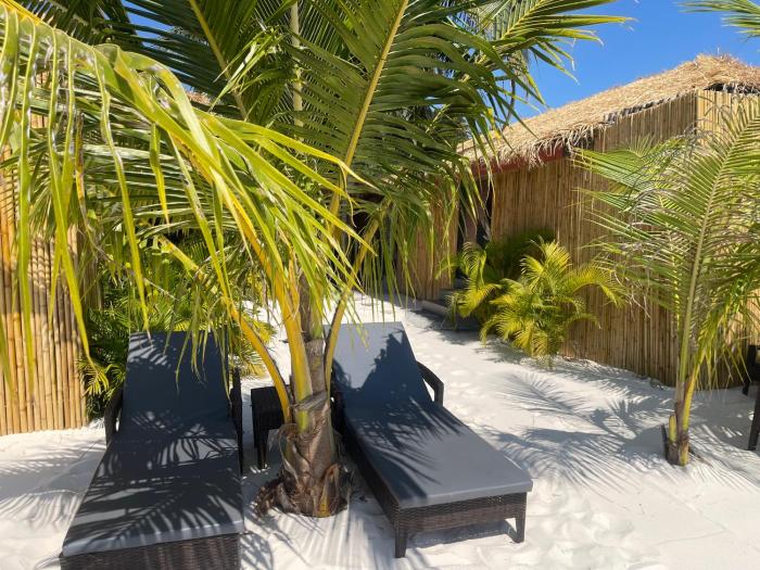 white sand ark resort