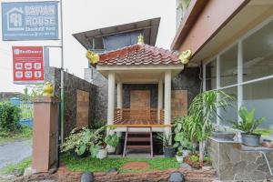 reddoorz syariah near universitas jember