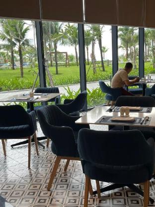 angela serviced apartment near airport cam ranh