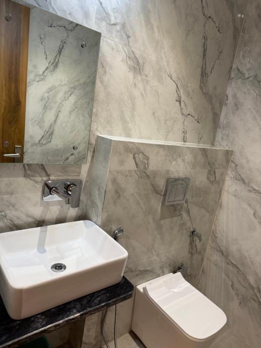 hotel taj way by jyoti villa