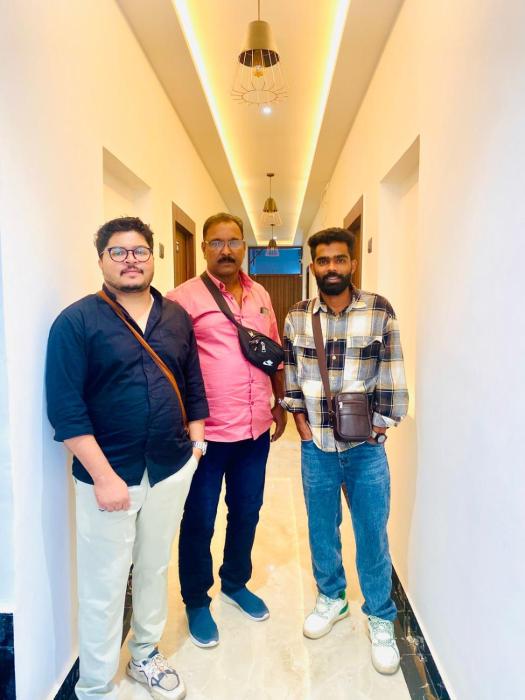 hotel taj way by jyoti villa