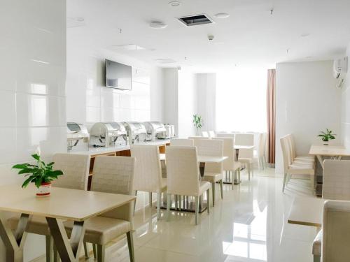 greentree inn wuxi huishan district xizhang metro station express hotel