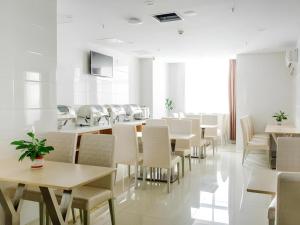 greentree inn wuxi huishan district xizhang metro station express hotel