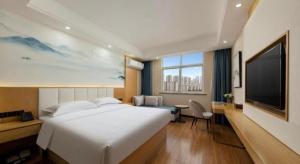 greentree inn wuxi huishan district xizhang metro station express hotel