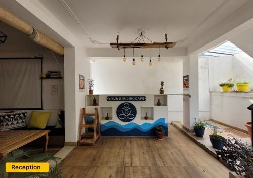 young monk hostel and cafe dharamkot