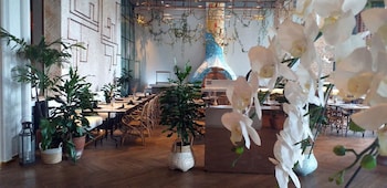 the akmani hotel jakarta