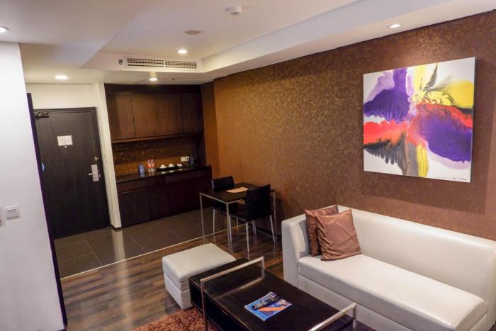 the akmani hotel jakarta