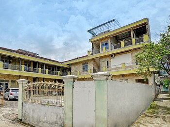oyo 91873 nugraha kost
