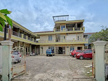oyo 91873 nugraha kost
