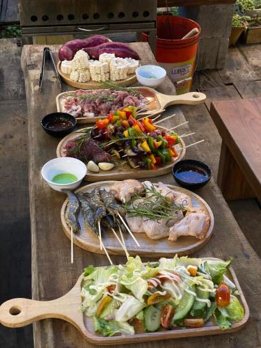 oak village by d home