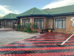 sikhula sonke guest house