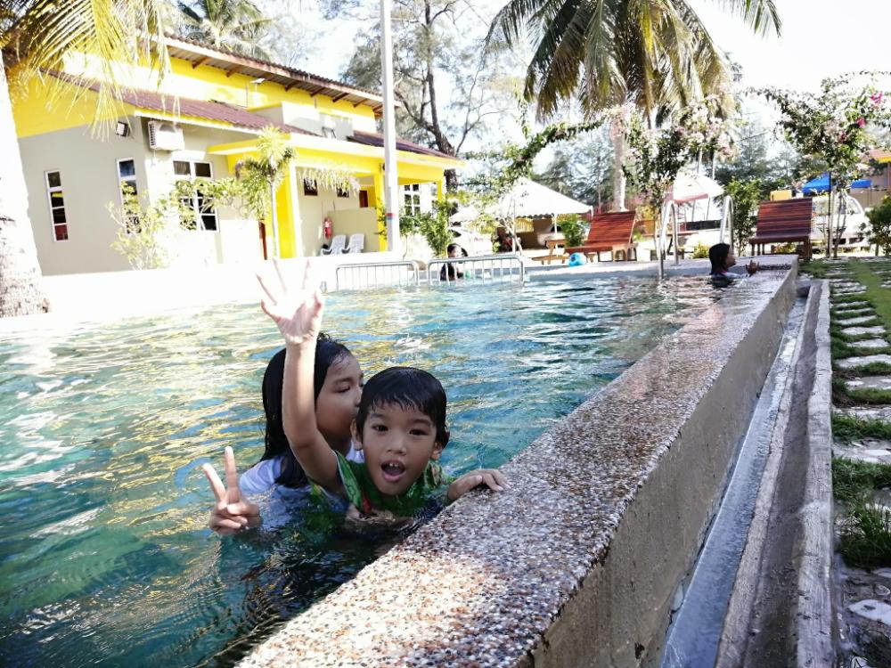 villa bisikan bayu