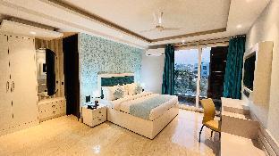 hotel vs residency medanta