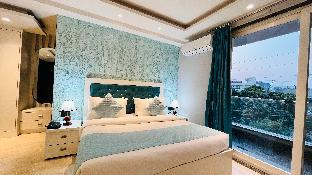 hotel vs residency medanta