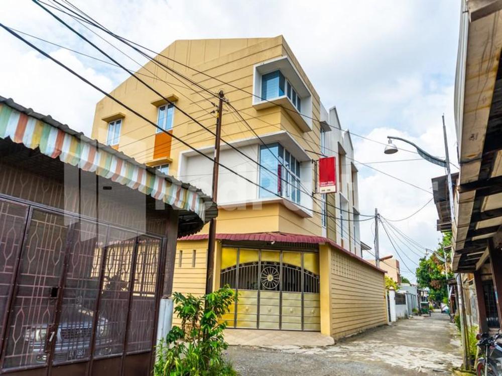 adam malik guesthouse near regale icc medan