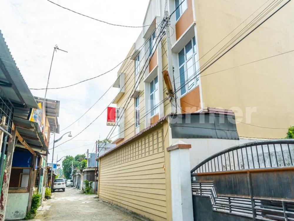 adam malik guesthouse near regale icc medan