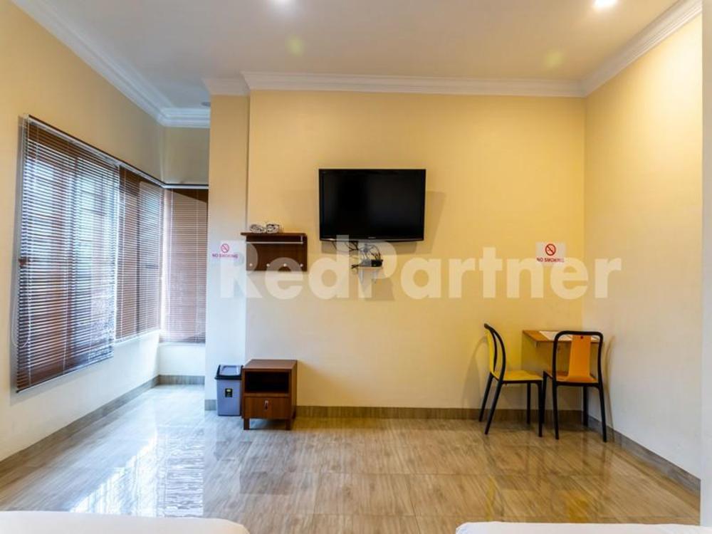 adam malik guesthouse near regale icc medan