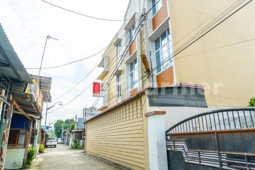 adam malik guesthouse near regale icc medan