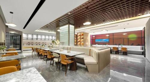 atour hotel urumqi municipal government nanhu peoples square