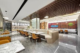 atour hotel urumqi municipal government nanhu peoples square