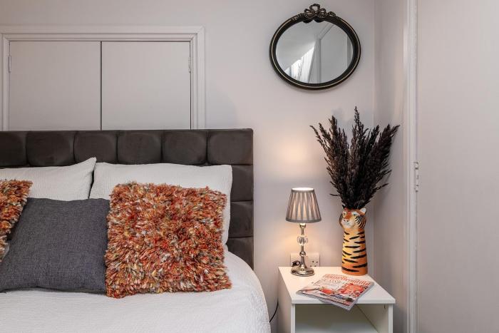 traeth arian cottage