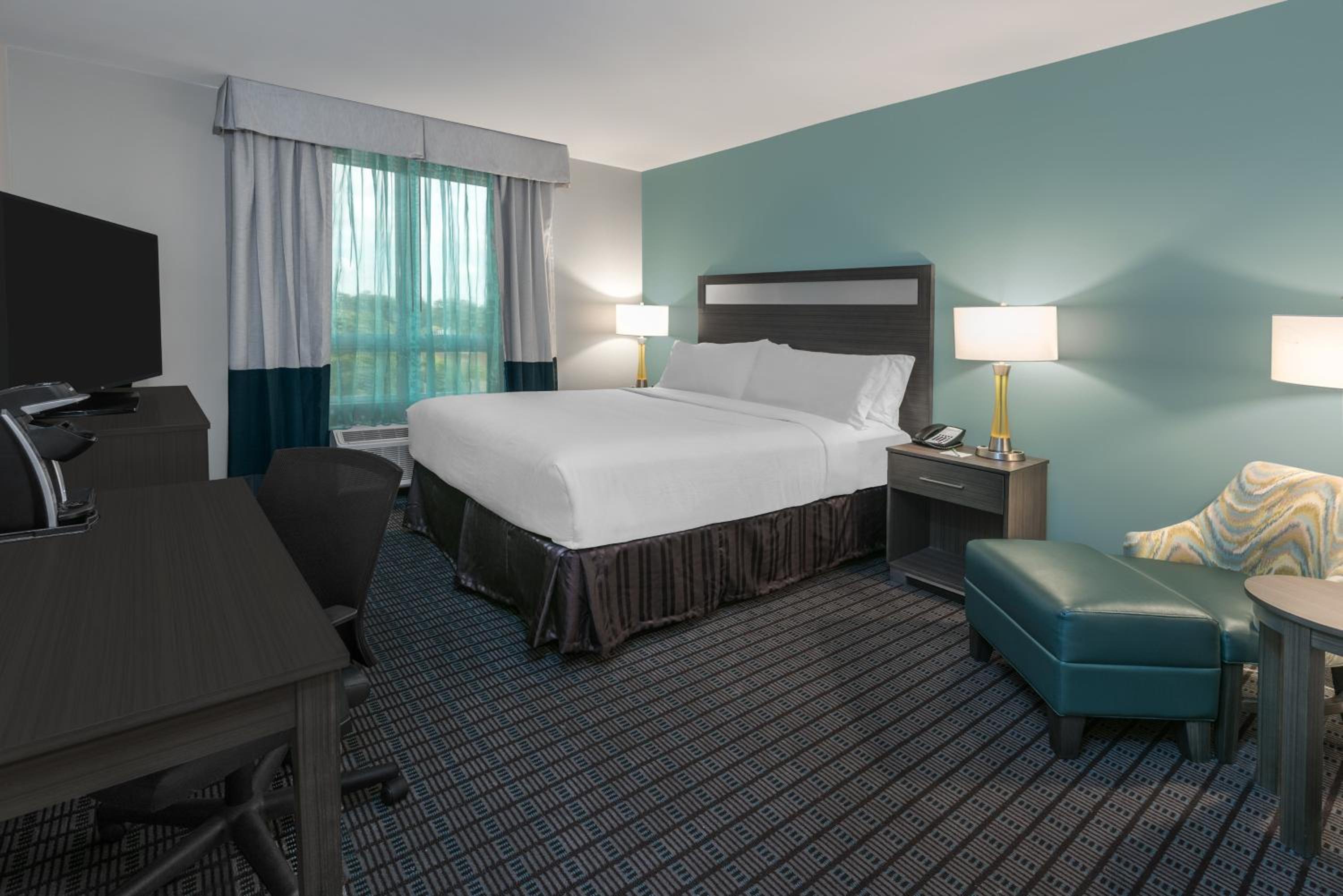 holiday inn beaumont east medical ctr area by ihg