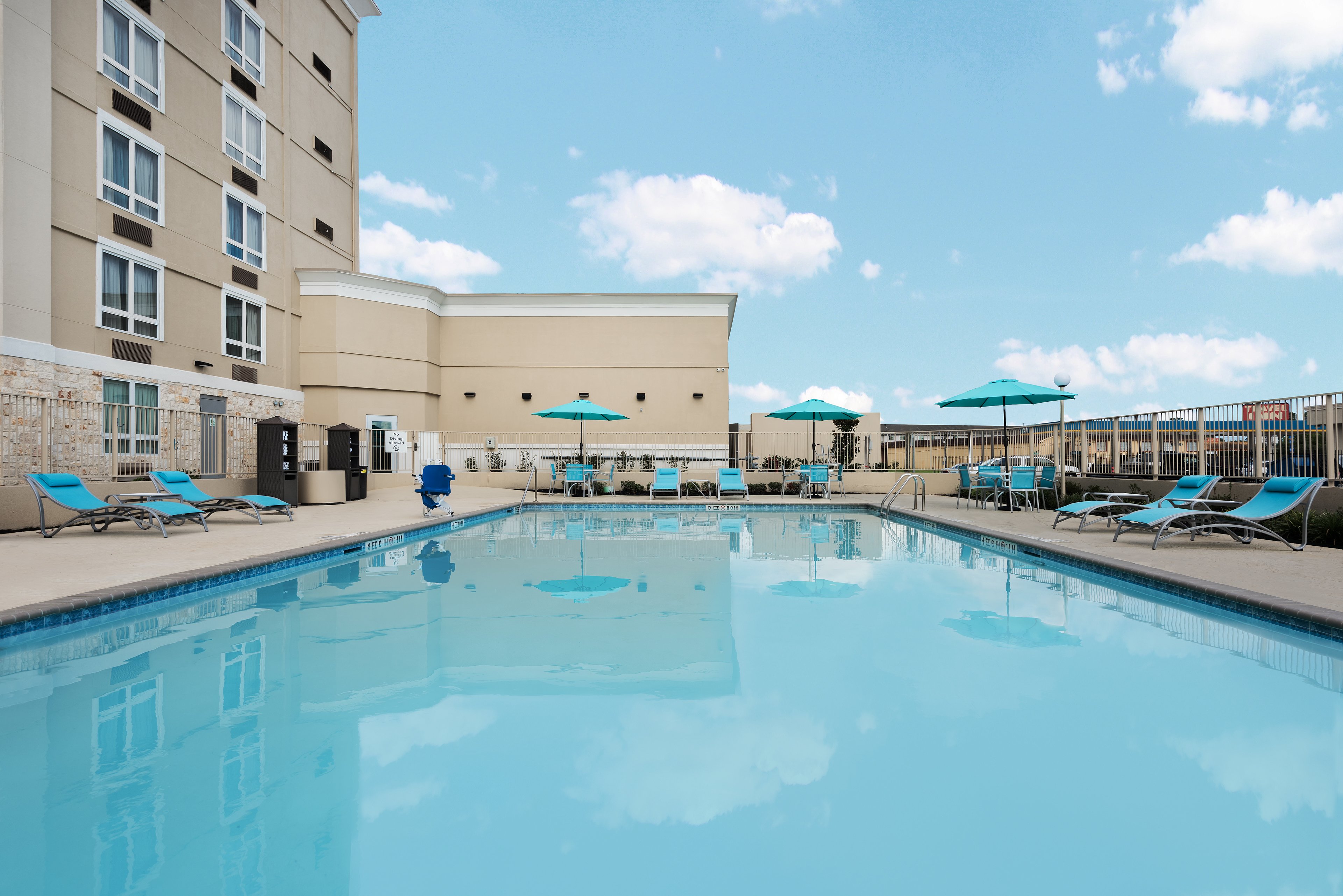 holiday inn beaumont east medical ctr area by ihg
