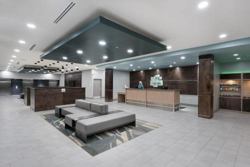 holiday inn beaumont east medical ctr area by ihg