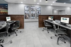holiday inn beaumont east medical ctr area by ihg