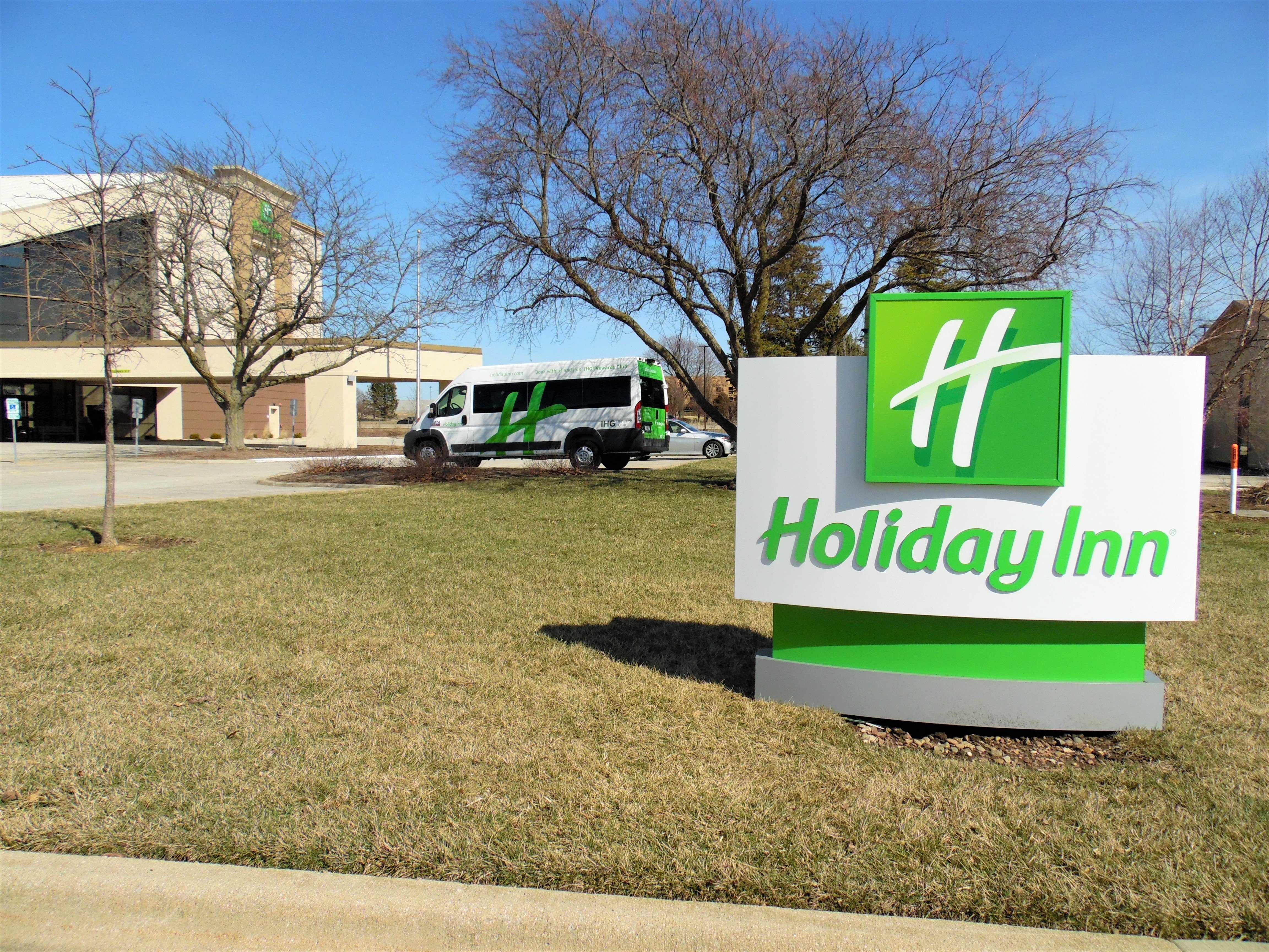 holiday inn bloomington normal by ihg