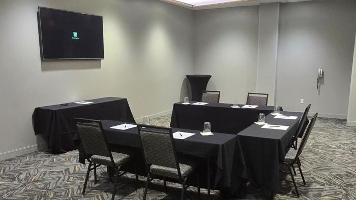 holiday inn bloomington normal by ihg