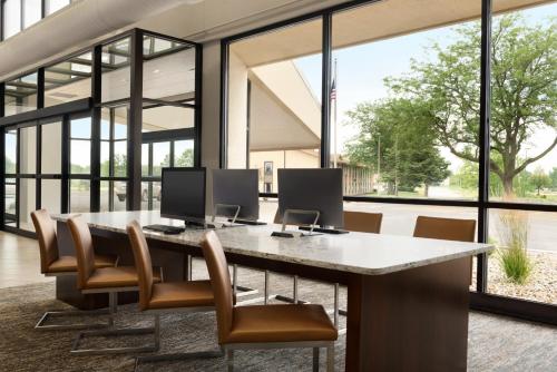 holiday inn bloomington normal by ihg