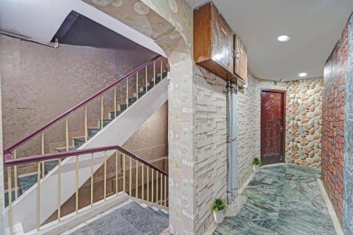 collection o 701582 pride hospitality us consulate