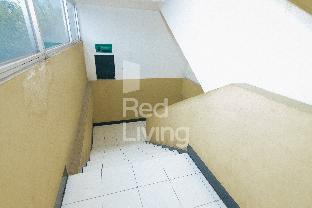 redliving apartemen emerald hill sr rooms tower green
