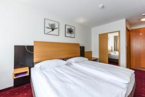 city hotel