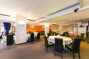 city hotel