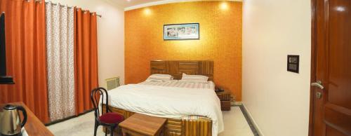 kalp taru residency by grb