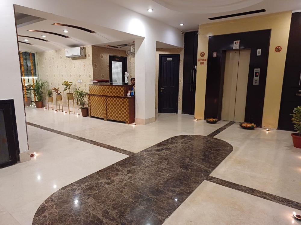 skylark hotel by gabrian hotels