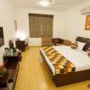skylark hotel by gabrian hotels